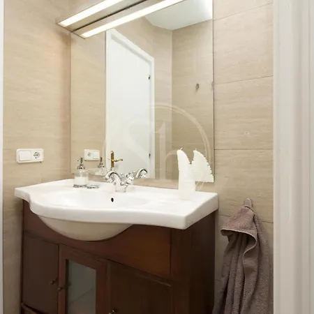 Al Lado De Sagrada Familia Apartment Barcelona